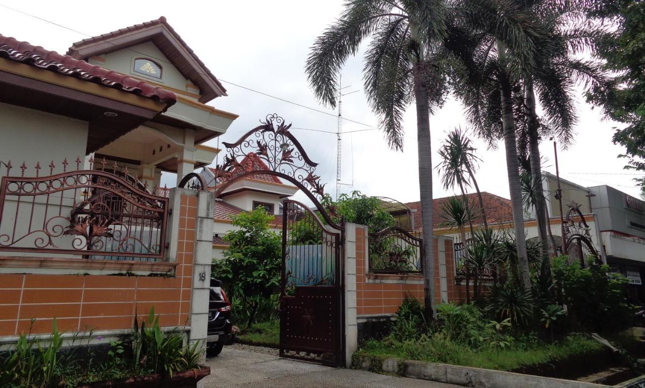 Jepara Residence Exteriör bild